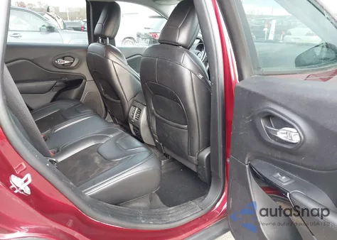 2019 Jeep Cherokee Altitude 4X4 из США, поврежденный, VIN 1C4PJMLN7KD365135